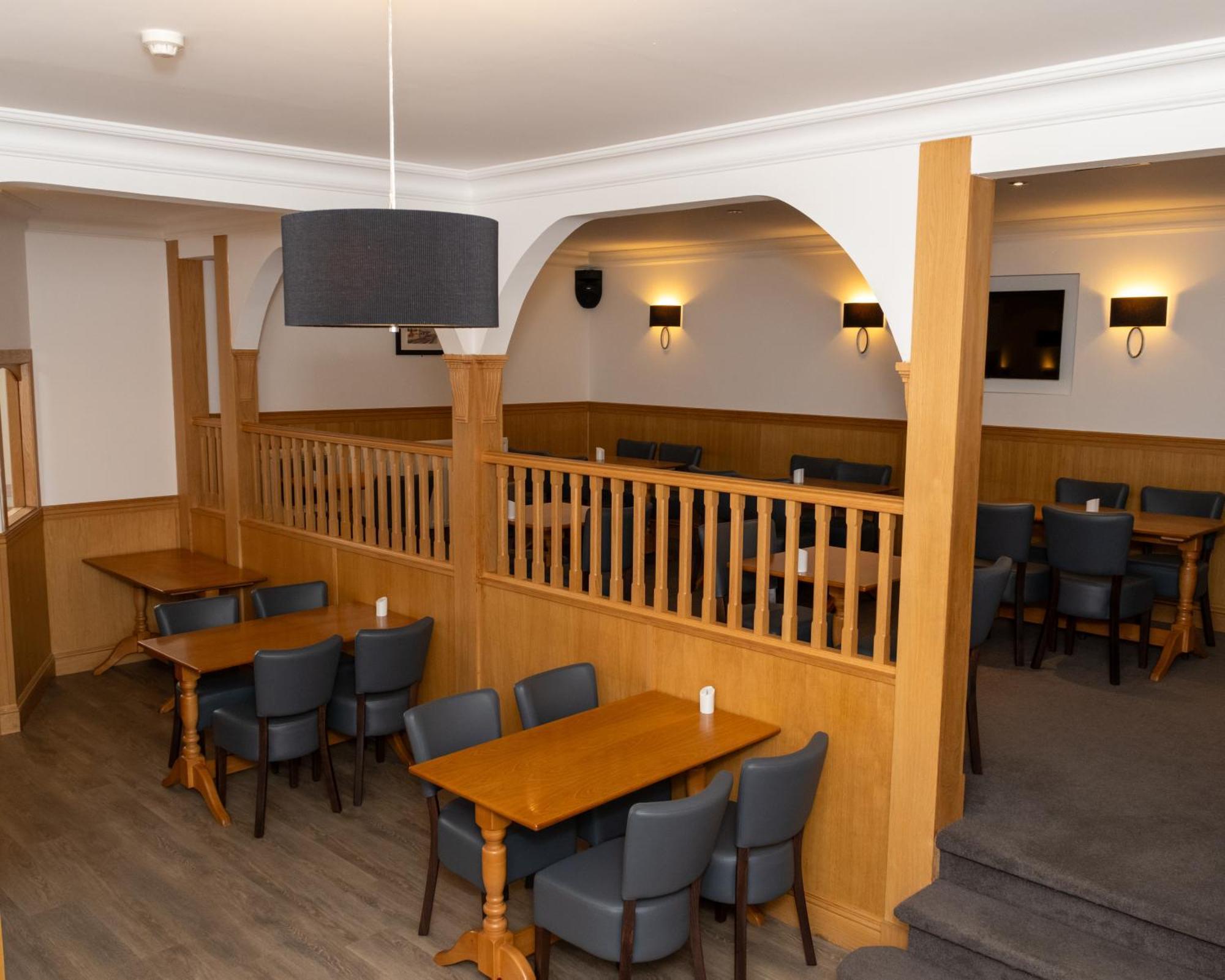 Station Hotel Ellon Esterno foto