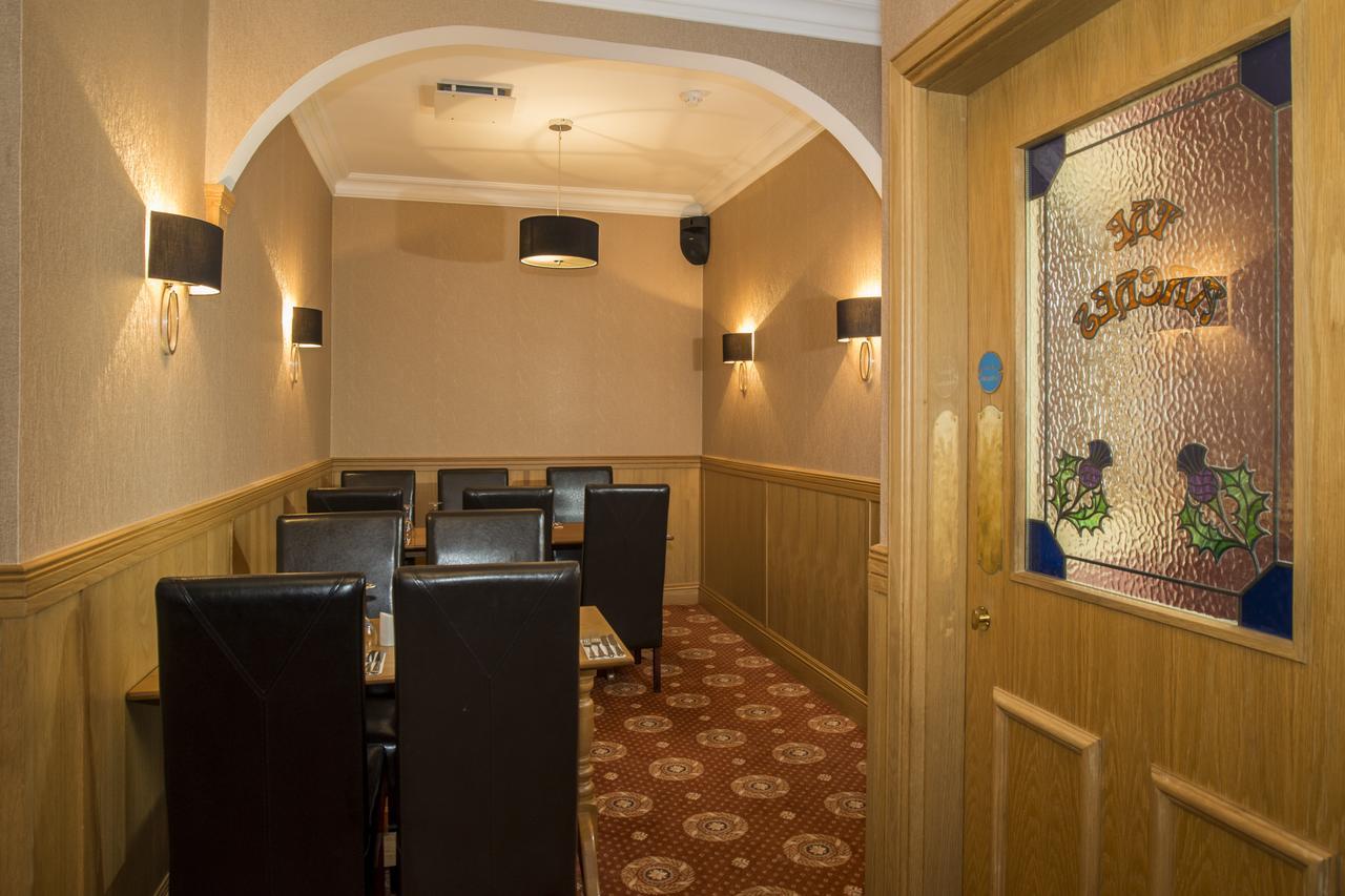 Station Hotel Ellon Esterno foto